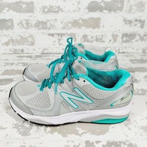 New Balance Teal Gray Lace-Up Mesh Running Athleisure Sneakers I586